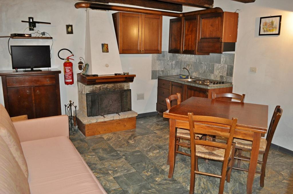 Borgo Isola Santa Guest House Екстериор снимка